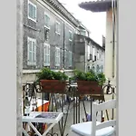 Lägenhet Elegante In Centro *